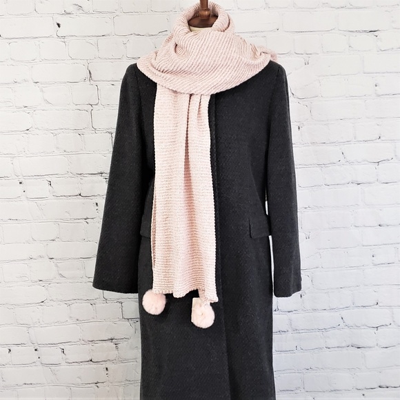 NWT CHENILLE FAUX POM-POM XLONG PALE PINK SCARF - Picture 2 of 4